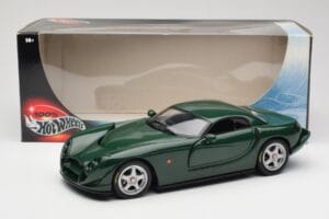 TVR Speed 12 Dunkelgrün Hot Wheels 1:18 50429 Metall – Bild 8 von 8