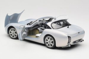 TVR Tuscan Mk2 Silber Sun Star 1:18 4462 Metall – Bild 5 von 8