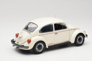 Volkswagen 1200 Jeans Käfer Weiss Minichamps 1:18 150057101 Metall – Bild 3 von 8