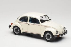 Volkswagen 1200 Jeans Käfer Weiss Minichamps 1:18 150057101 Metall – Bild 6 von 8