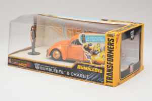 Volkswagen Beetle Bumblebee Transformers With Figure Metals Diecast 1:24 30114 Metall – Bild 3 von 3