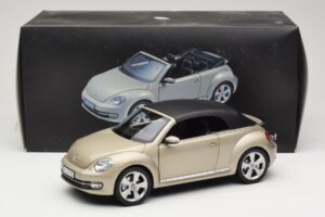 Volkswagen Beetle A5 Cabriolet Grau Kyosho 1:18 5C3099302P7W Metall – Bild 8 von 8