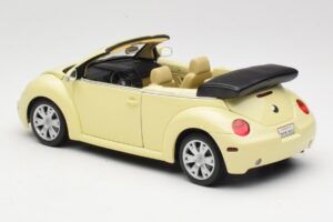 Volkswagen Beetle Cabriolet Gelb Gate 1:18 VW24108 Metall – Bild 7 von 8
