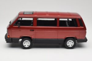 Volkswagen Bus T3 Multivan Magnum Mars Red Metallic KK-Scale 1:18 KKDC180991 Metall – Bild 3 von 6