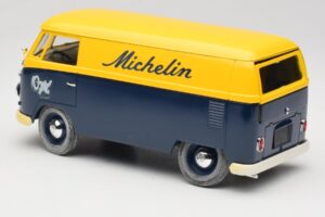 Volkswagen T1 Combi Michelin Schwarz & Gelb Solido 1:18 9406 Metall – Bild 7 von 8