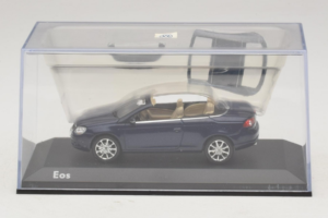 Volkswagen Eos Cabriolet Blau Minichamps 1:43 1F0099300D5Q Metall – Bild 4 von 5