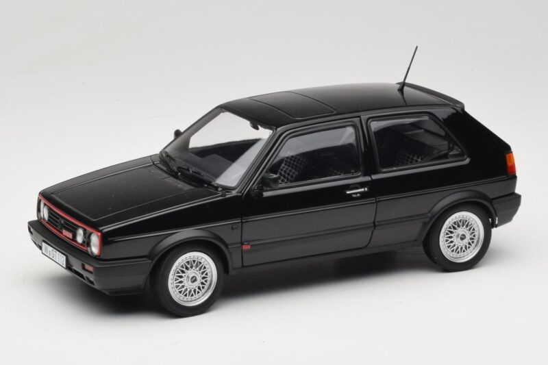 Volkswagen Golf GTI Mk2 Schwarz Norev 1:18 188444 Metall