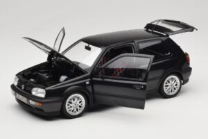 Volkswagen Golf Mk3 GTI Black Metallic Norev 1:18 188415 Metall – Bild 2 von 8