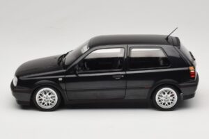 Volkswagen Golf Mk3 GTI Black Metallic Norev 1:18 188415 Metall – Bild 4 von 8