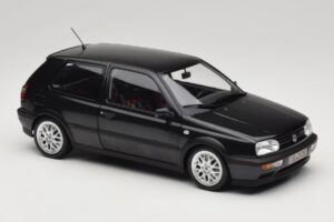 Volkswagen Golf Mk3 GTI Black Metallic Norev 1:18 188415 Metall – Bild 6 von 8