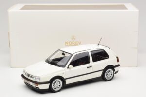 Volkswagen Golf Mk3 GTI Candy White Norev 1:18 188508 Metall – Bild 8 von 8