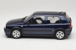 Volkswagen Golf Mk3 VR6 Dunkelblau Otto 1:18 OT046 Resin – Bild 3 von 6