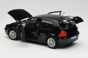 Volkswagen Golf GTI Mk4 Schwarz Norev 1:18 188574 Metall – Bild 5 von 8