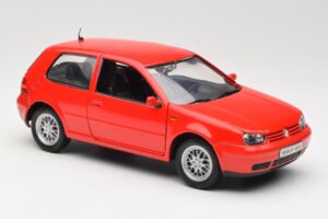 Volkswagen Golf Mk4 GTI Rot Revell 1:18 08943 Metall – Bild 6 von 8
