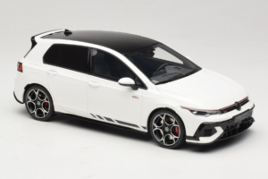 Volkswagen Golf Mk8 GTI Clubsport Pure White Otto 1:18 OT1221 Resin – Bild 4 von 6