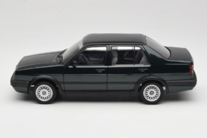Volkswagen Jetta Mk3 CL Schwarz Icartime 1:18 JETTA001 Metall – Bild 4 von 8