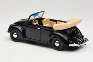 Volkswagen Käfer Cabriolet Schwarz Maisto 1:18 37800-M6 Metall – Bild 7 von 8