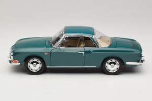 Volkswagen Karmann Ghia 1500 Grün Norev 1:18 188648 Metall – Bild 3 von 8