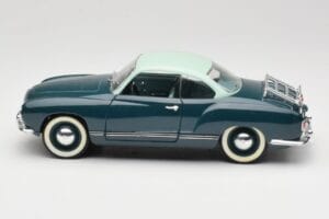 Volkswagen Karmann Ghia Blau Solido 1:18 8061 Metall – Bild 4 von 8