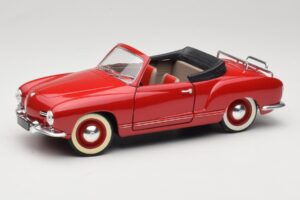 Volkswagen Karmann Ghia Cabriolet Rot Solido 1:18 8058 Metall
