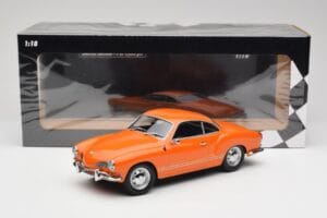 Volkswagen Karmann Ghia Orange Minichamps 1:18 155054020 Metall – Bild 6 von 6