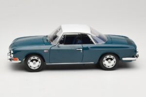Volkswagen Karmann Ghia Type 34 1500 Sea Blue Norev 1:18 188646 Metall – Bild 4 von 8