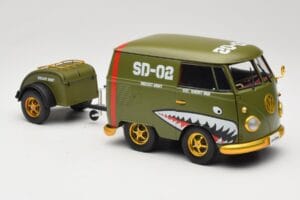 Volkswagen Kool Kombi Army Fighter Green Solido 1:18 S1810901 Metall – Bild 6 von 8