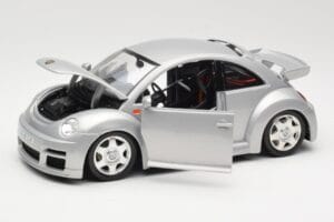 Volkswagen New Beetle RSi Silber Bburago 1:18 3306 Metall – Bild 2 von 8