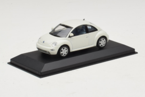 Volkswagen New Beetle Weiss Minichamps 1:43 430058005 Metall – Bild 2 von 4