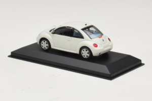 Volkswagen New Beetle Weiss Minichamps 1:43 430058005 Metall – Bild 3 von 4