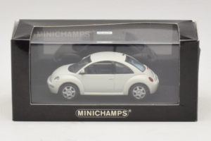 Volkswagen New Beetle Weiss Minichamps 1:43 430058005 Metall – Bild 4 von 4