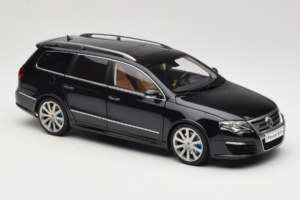 Volkswagen Passat B6 R36 Variant Schwarz NZG 1:18 KF044-4A Metall – Bild 6 von 8