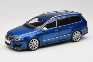 Volkswagen Passat B6 R36 Variant Blau NZG 1:18 KF044 Metall – Bild 3 von 9