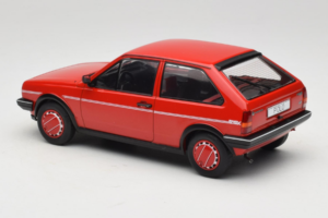 Volkswagen Polo II Coupe Fox MCG 1:18 MCG18523 Metall – Bild 5 von 6