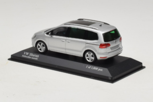 Volkswagen Sharan Silber Minichamps 1:43 400058101 Metall – Bild 3 von 5