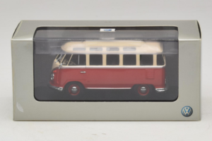 Volkswagen T1 Rot Beige Minichamps 1:43 231099300Y3D Metall – Bild 4 von 4