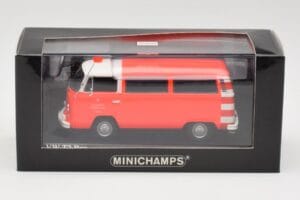 Volkswagen T2 Bus Feuerwehr Frankfurt Minichamps 1:43 400053091 Metall – Bild 4 von 4