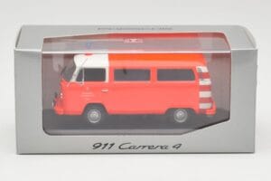 Volkswagen T2 Bus Feuerwehr Frankfurt Rote Stoßstangen Minichamps 1:43 400053091-V1 Metall – Bild 4 von 4