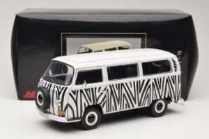 Volkswagen T2a Bus Safari Schuco 1:18 191 Metall – Bild 8 von 8