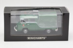 Volkswagen T2b Doppelkabine Pritschenwagen Stadt Solberg Minichamps 1:43 400053261 Metall – Bild 4 von 4