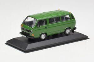 Volkswagen T3 Bus Grün Minichamps 1:43 400055000 Metall – Bild 2 von 4