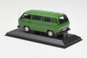 Volkswagen T3 Bus Grün Minichamps 1:43 400055000 Metall – Bild 3 von 4