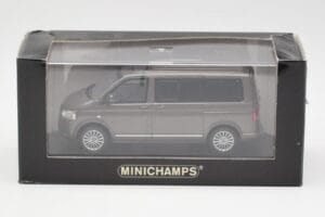 Volkswagen T5 Bus Bronze Metallic Minichamps 1:43 4039378412203 Metall – Bild 4 von 4