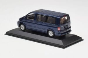 Volkswagen T5 Bus Shadow Blue Minichamps 1:43 842902102 Metall – Bild 3 von 4