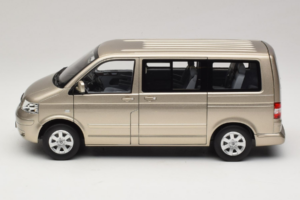 Volkswagen T5 Multivan Beige Metallic Norev 1:18 188602 Metall – Bild 3 von 8