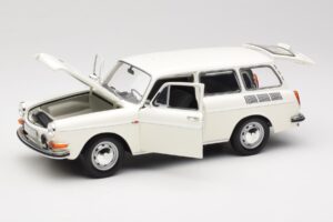 Volkswagen Type 3 1600 L Variant Polizei Minichamps 1:18 100051091 Metall – Bild 2 von 8