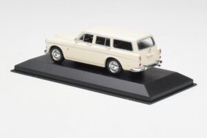 Volvo 121 Amazon Estate Weiss Minichamps 1:43 430171010 Metall – Bild 3 von 4