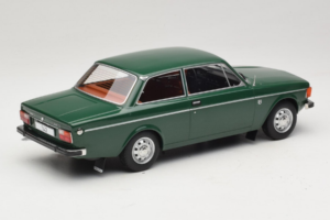 Volvo 142 Grün MCG 1:18 MCG18005 Metall – Bild 2 von 6