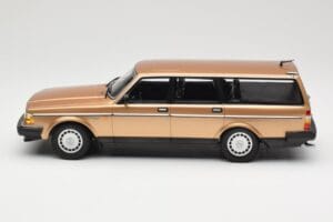 Volvo 240 GL Kombi Gold Metallic Minichamps 1:18 155171415 Metall – Bild 3 von 6