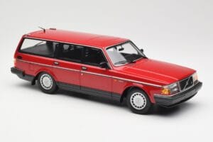 Volvo 240 GL Kombi Rot Minichamps 1:18 155171411 Metall – Bild 4 von 6